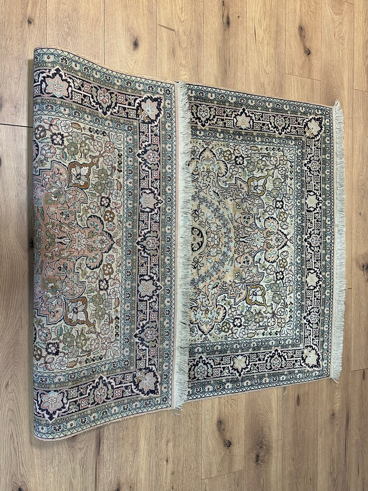 Orientteppich handgeknüpft Kaschmir Ghom Seide 190x122 cm