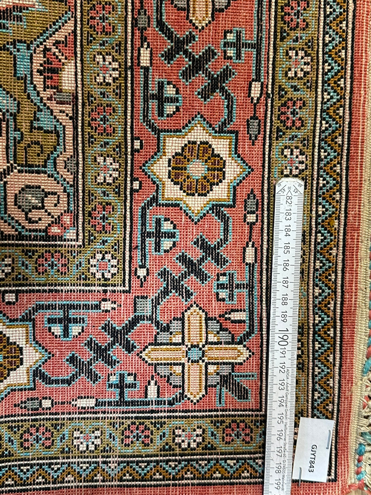 Orientteppich handgeknüpft Ghom Seide auf Seide 130x82 cm