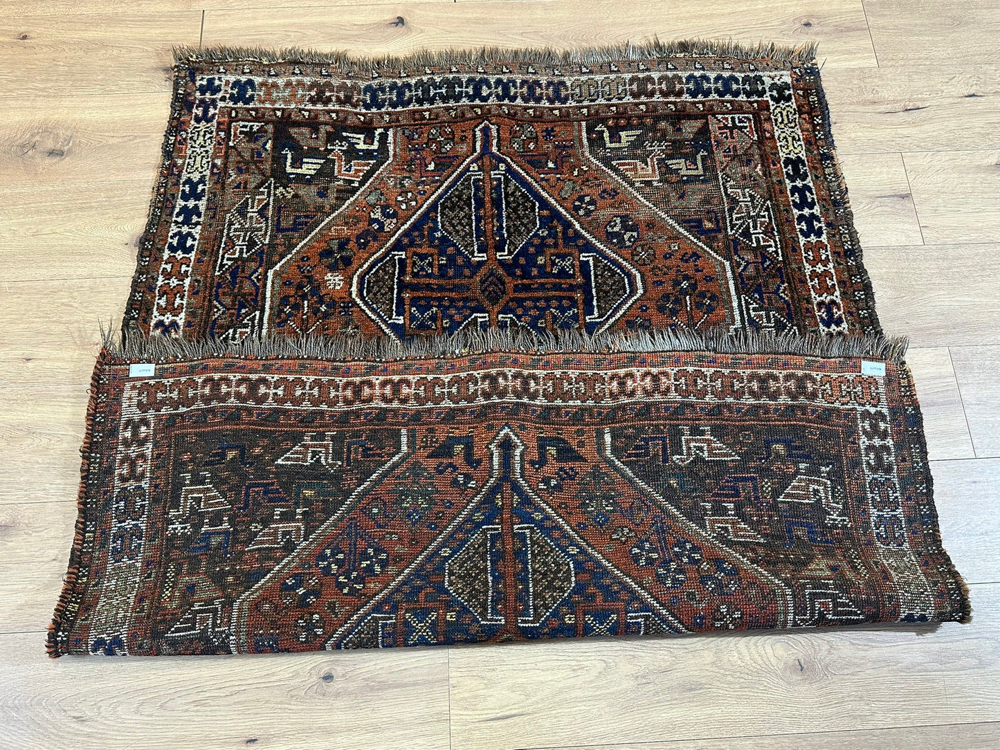 Antik Orientteppich handgeknüpft Gaschgai naturfarben157x127 cm