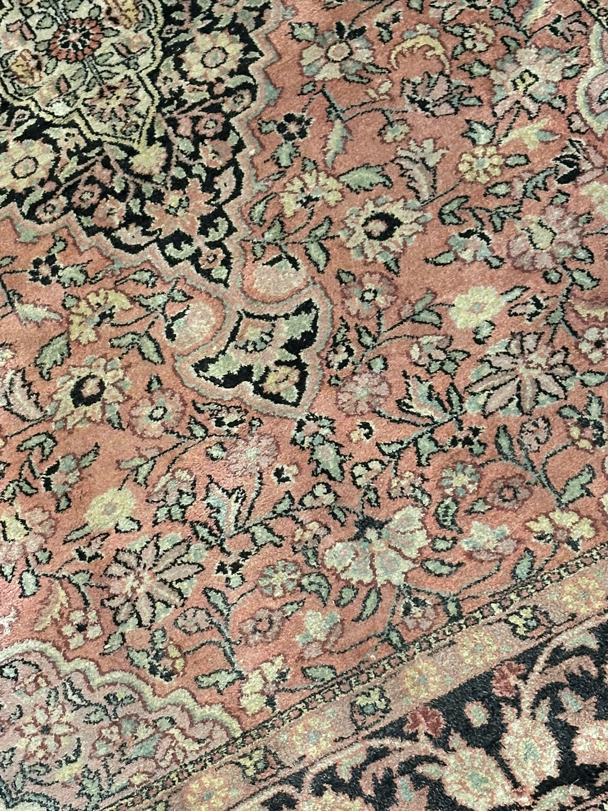 Orientteppich handgeknüpft Kaschmir Ghom Seide 190x125 cm
