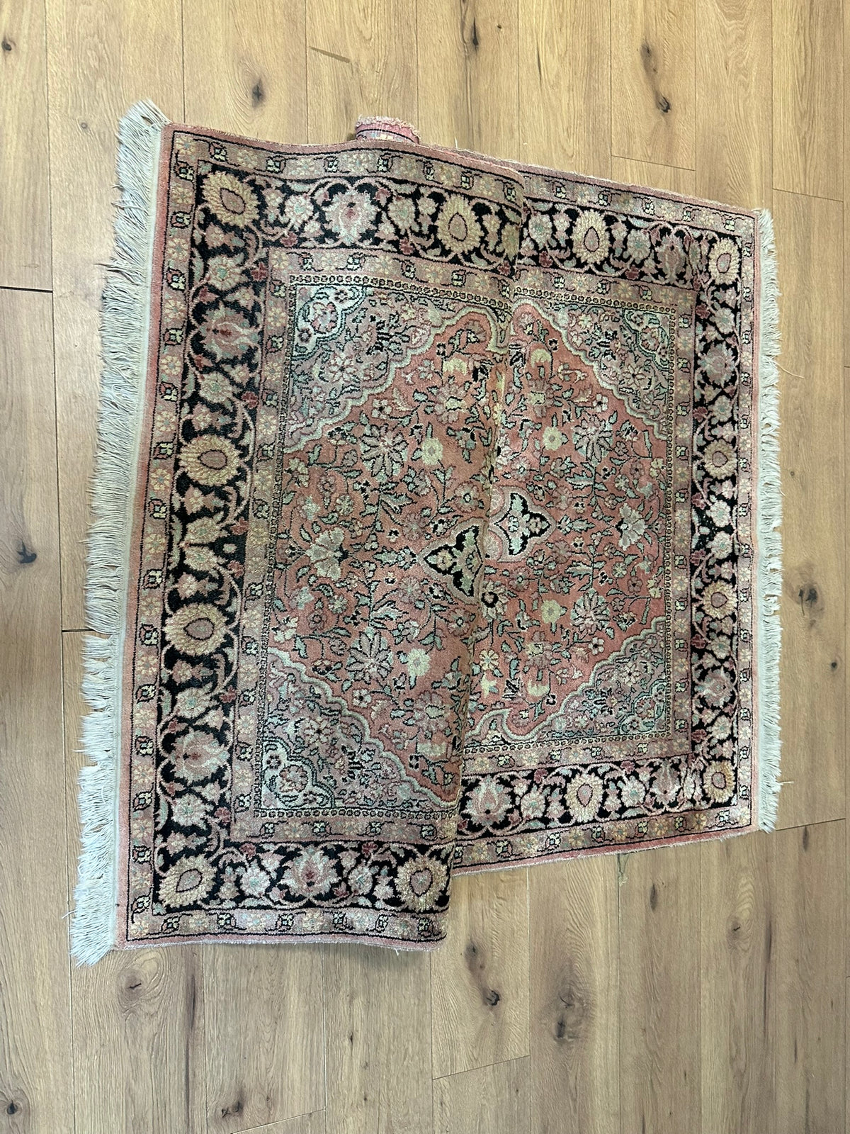 Orientteppich handgeknüpft Kaschmir Ghom Seide 190x125 cm
