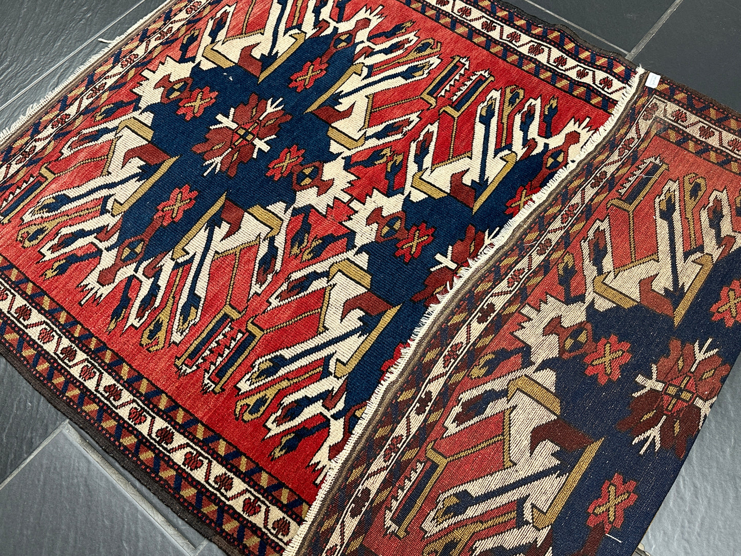 Handgeknüpfter Perser Orientteppich Antiker Kazak - 180x118 cm