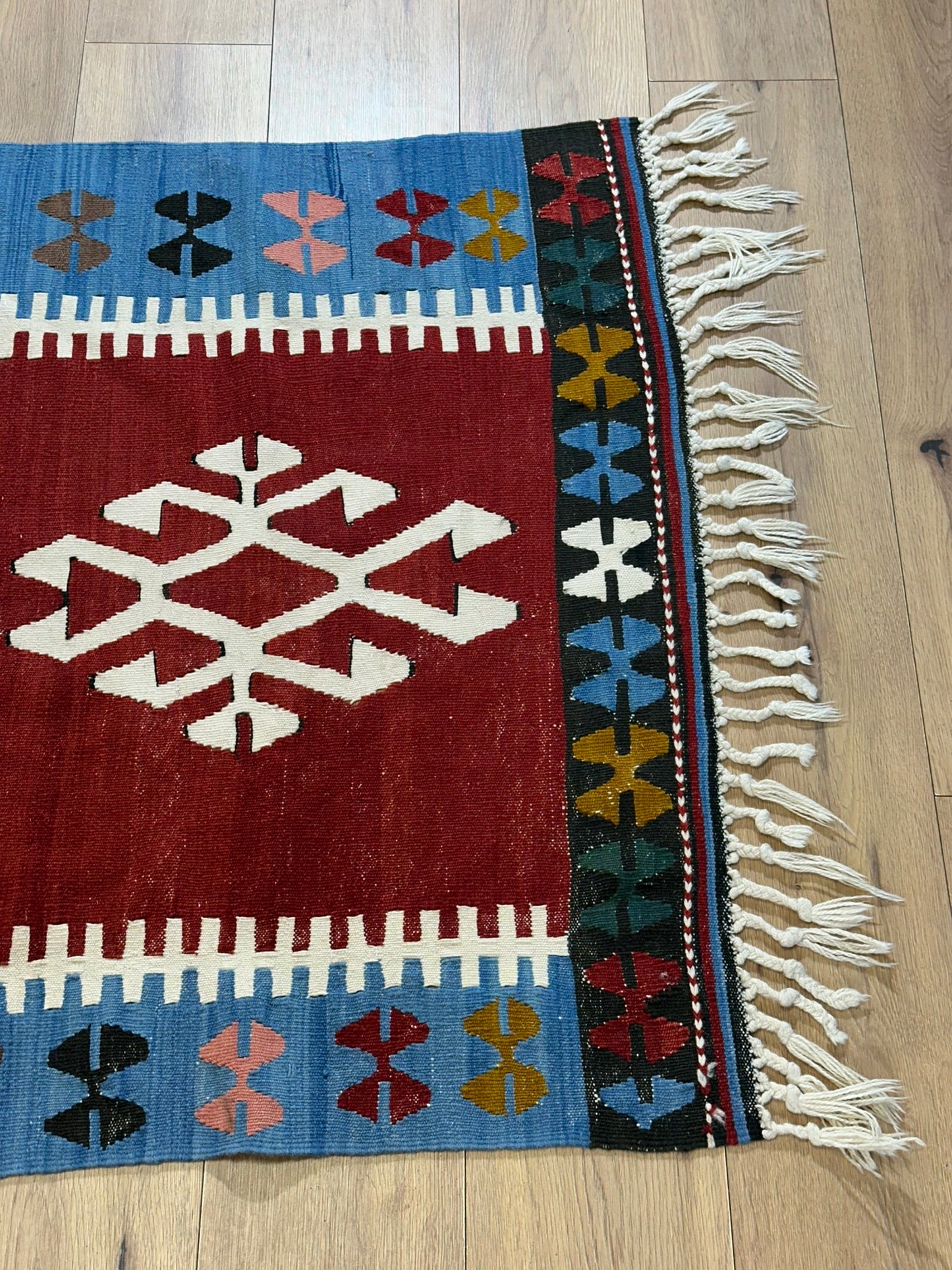 Orientteppich handgeknüpft Kelim 187x100 cm