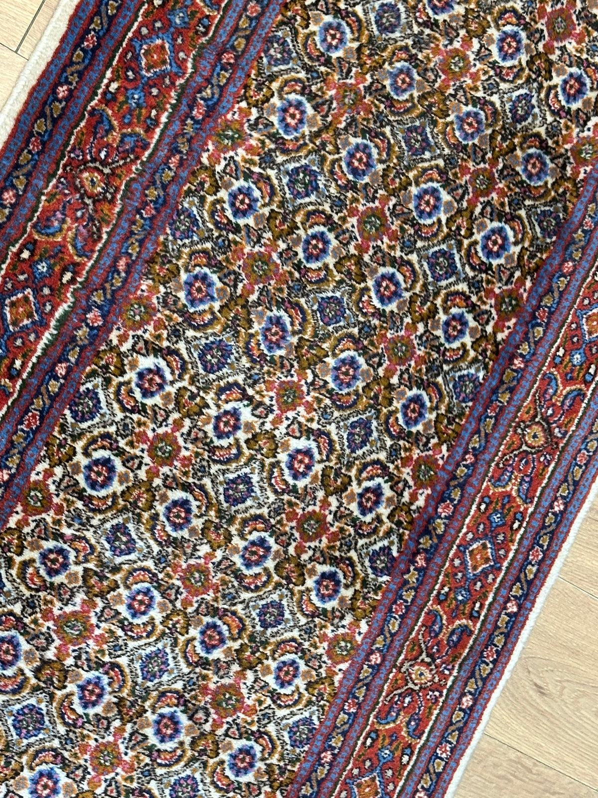 Orientteppich handgeknüpft Moud Läufer 295x77 cm