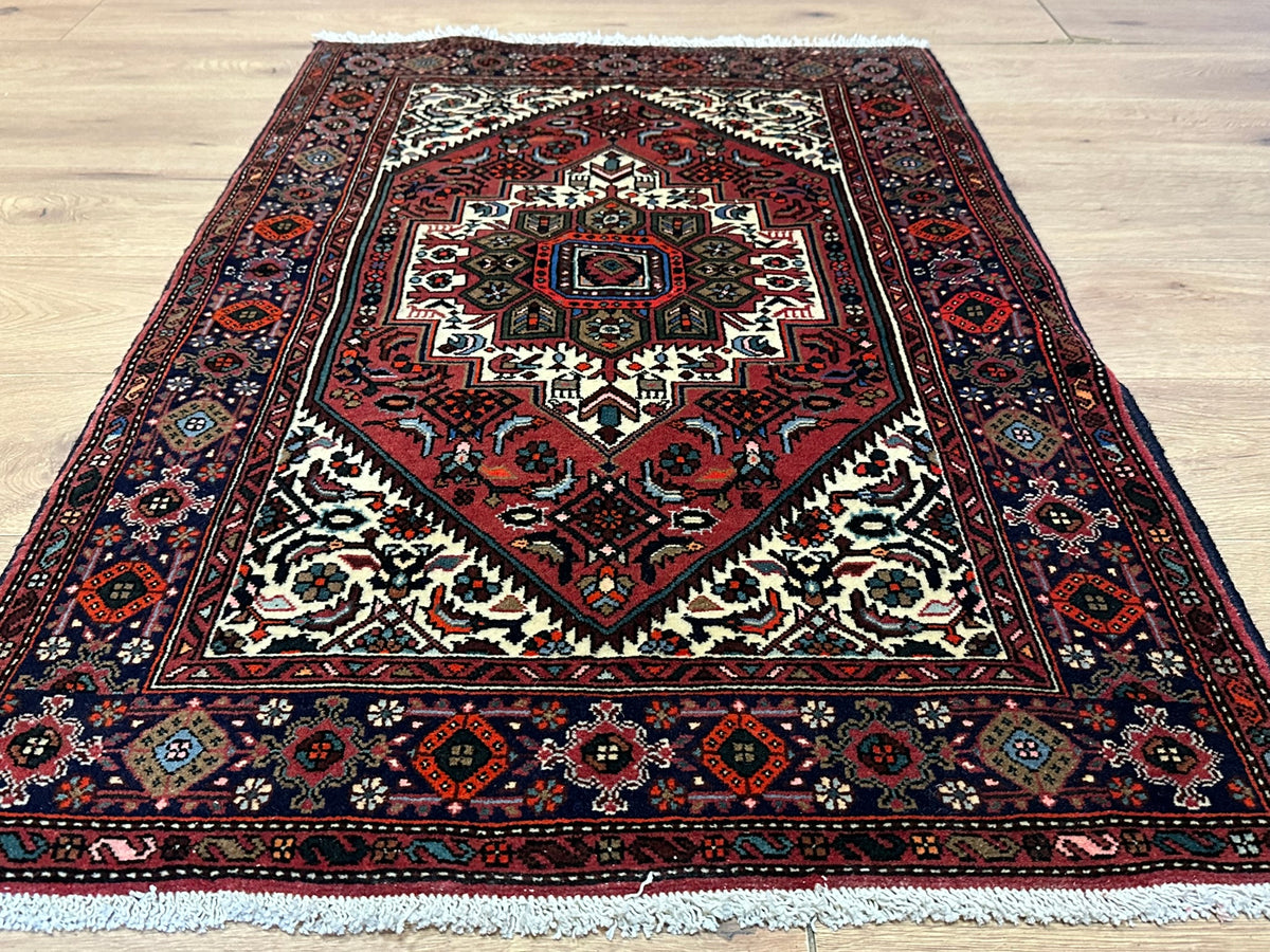 Orientteppich handgeknüpft Bidjar 123x77 cm