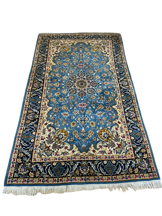 Orientteppich handgeknüpft Isfahan Korkwolle 250x145 cm