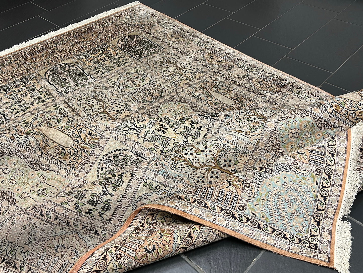 Handgeknüpfter Orientteppich Ghom Kaschmir  Seide - Felder Muster 307x212cm