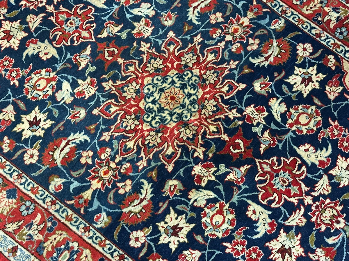 Orientteppich handgeknüpft Isfahan Kork fein 143x105 cm