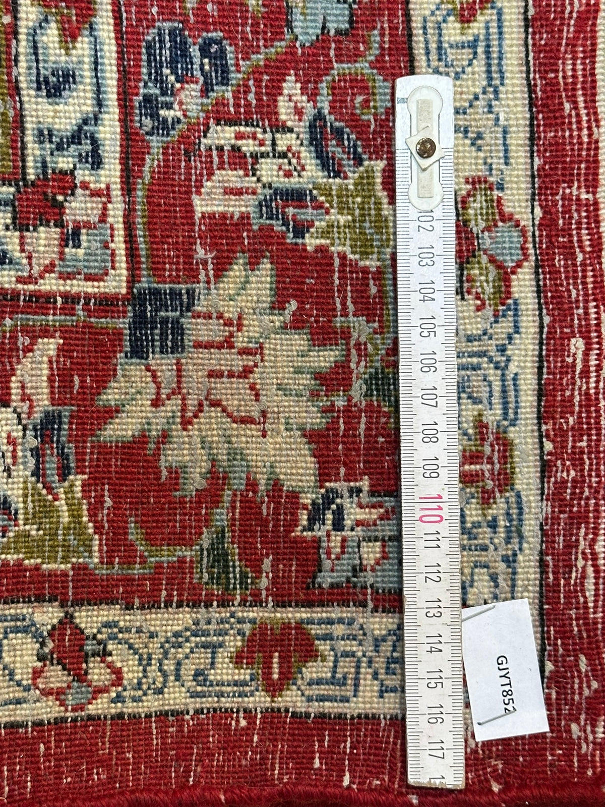Orientteppich handgeknüpft Isfahan Kork fein 143x105 cm