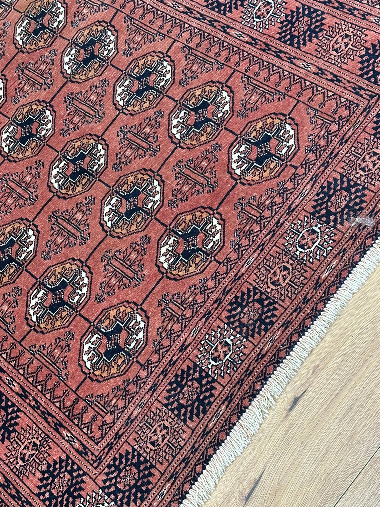 Handgeknüpfter Perserteppich Jomut Buchara – 150x100 cm Wolle