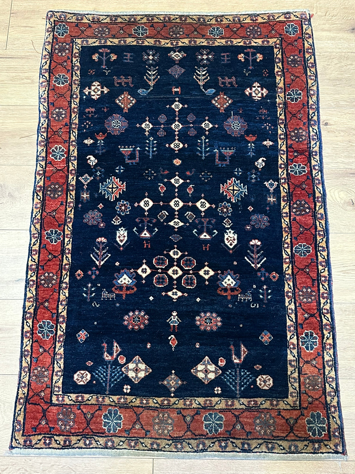 Orientteppich handgeknüpft Ghaschguli Gabbeh 145x95 cm