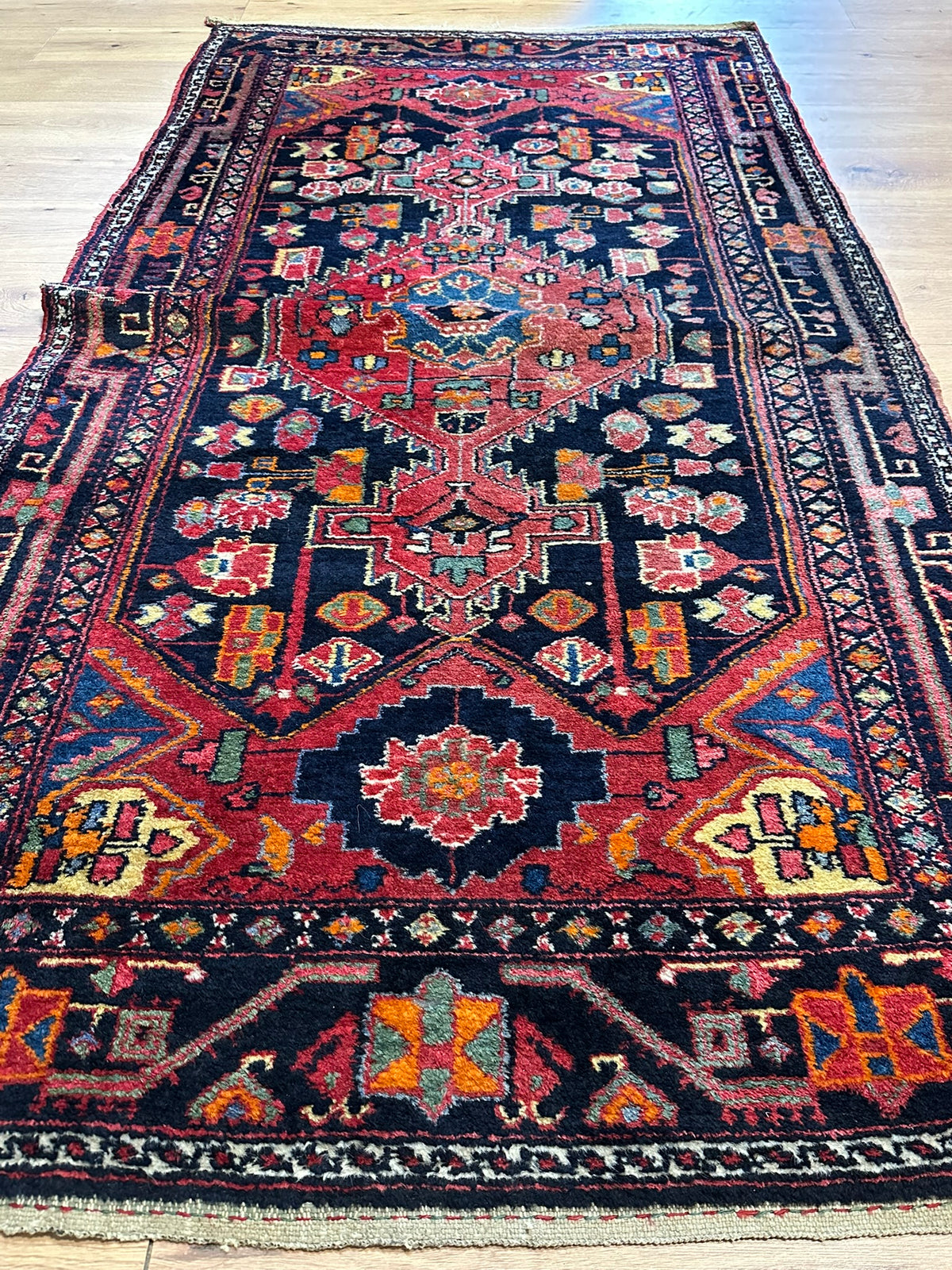 Orientteppich handgeknüpft Malayer 217x115 cm
