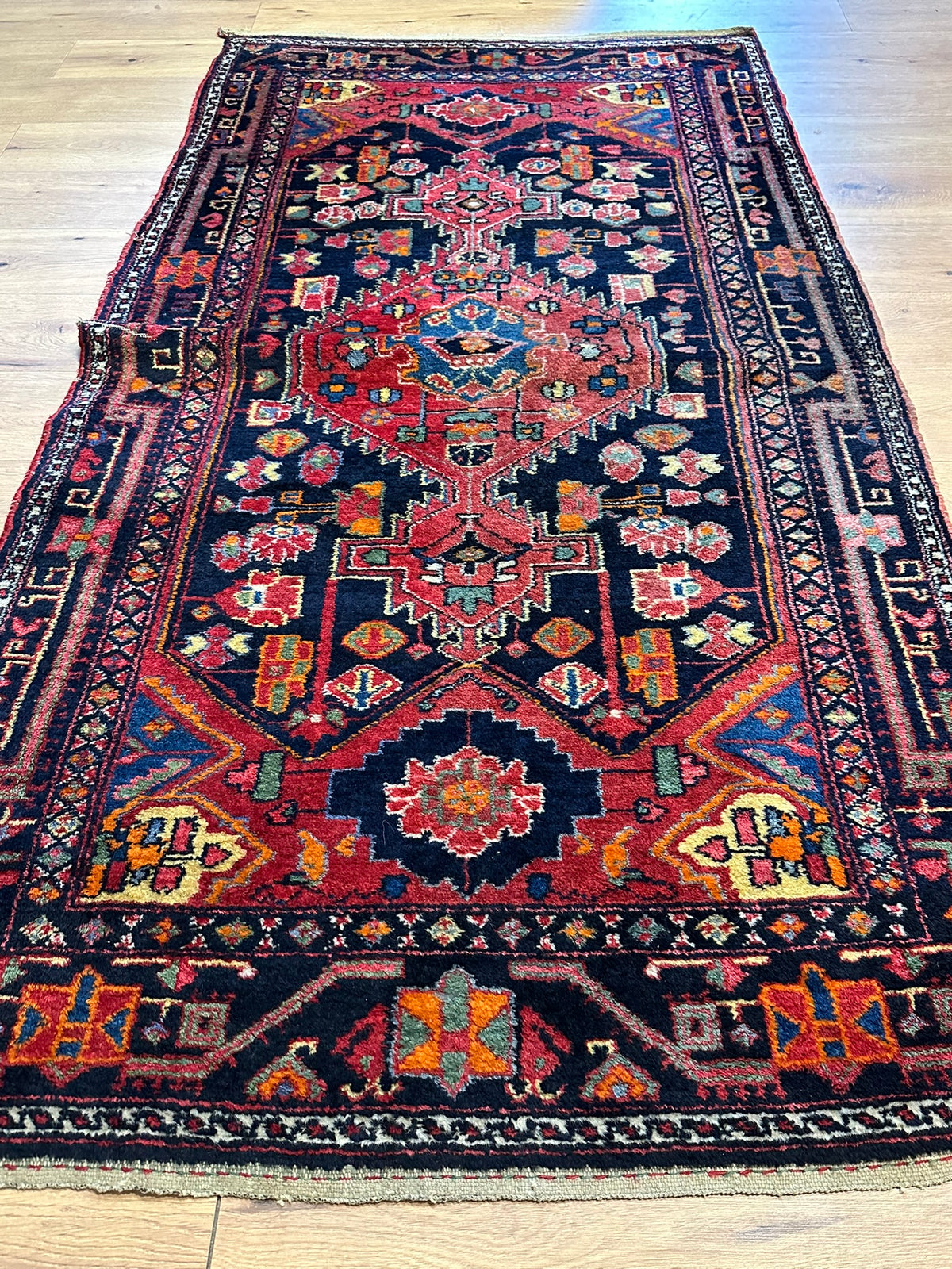 Orientteppich handgeknüpft Malayer 217x115 cm