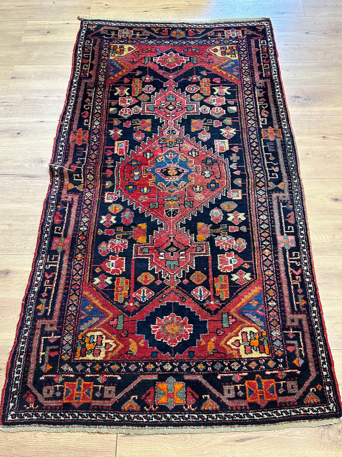 Orientteppich handgeknüpft Malayer 217x115 cm