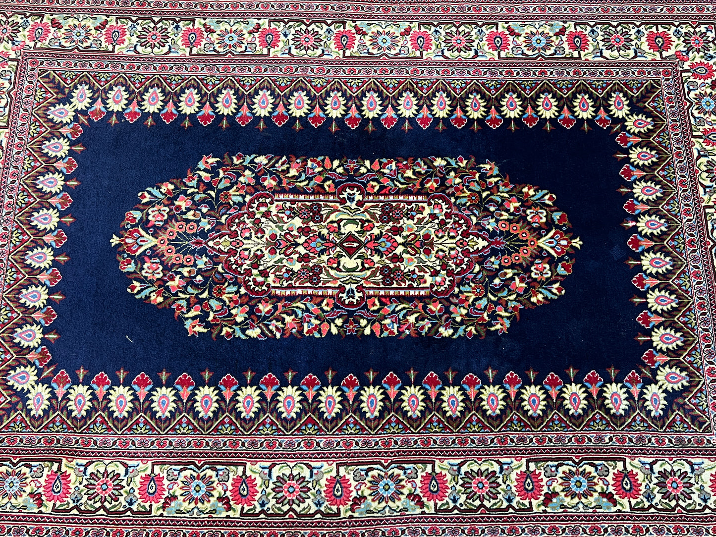 Handgeknüpfter Perser Orientteppich Ghom Medaillon Korkwolle 165x108 cm