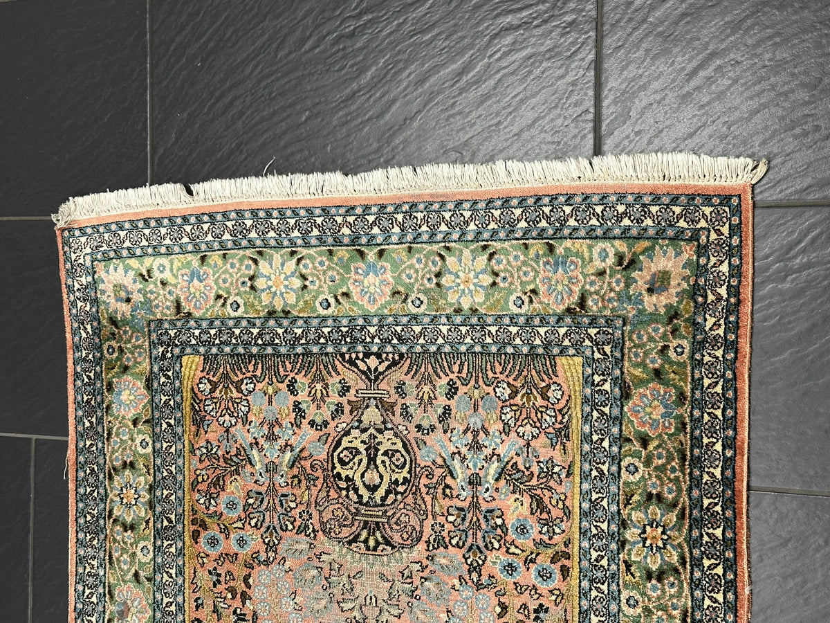 Orientteppich handgeknüpft Kaschmir Ghom Lebensbaum 150x94 cm