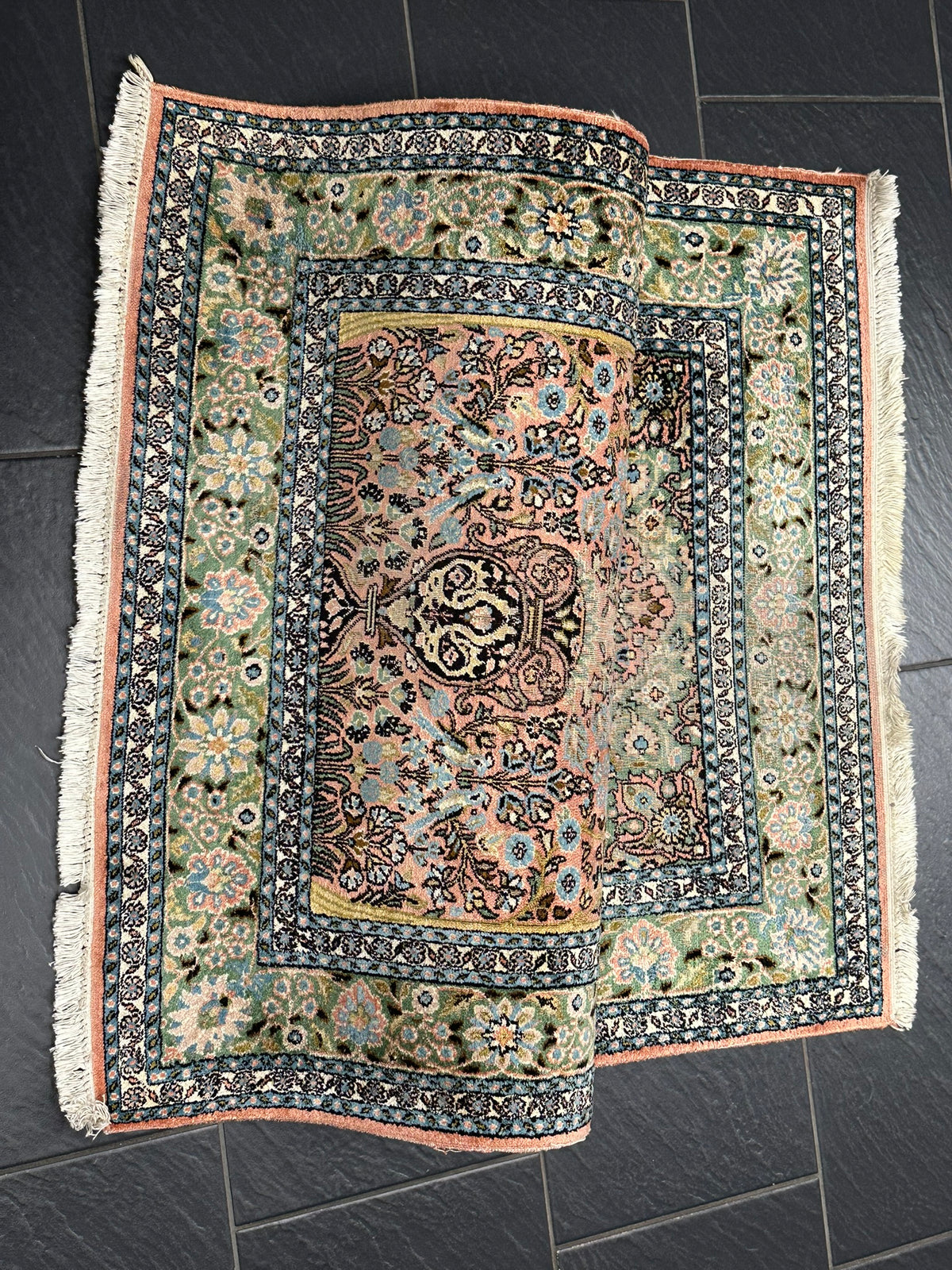 Orientteppich handgeknüpft Kaschmir Ghom Lebensbaum 150x94 cm