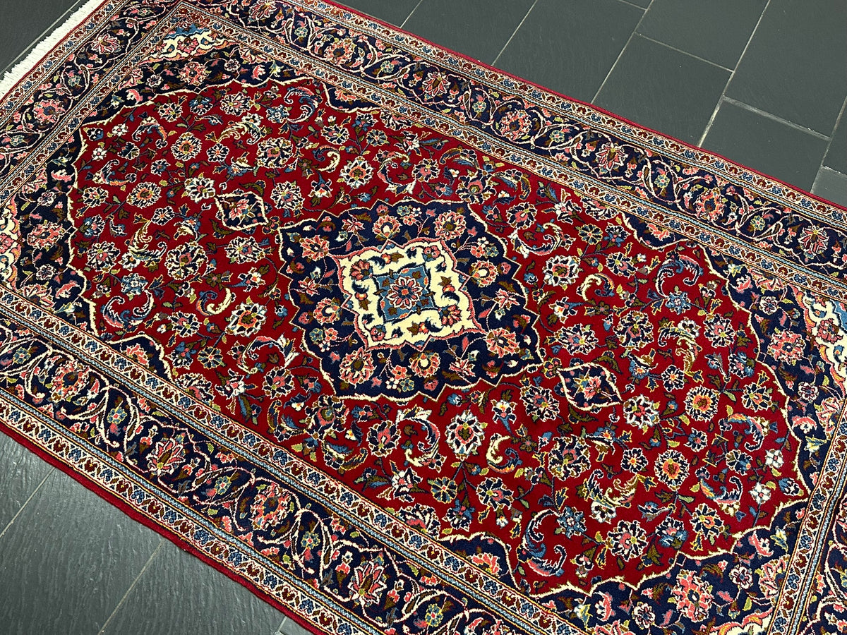Orientteppich handgeknüpft Keschan Korkwolle 253x150 cm