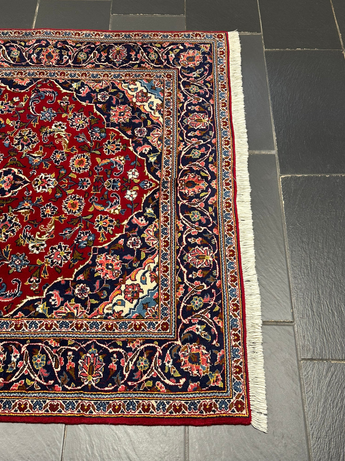 Orientteppich handgeknüpft Keschan Korkwolle 253x150 cm
