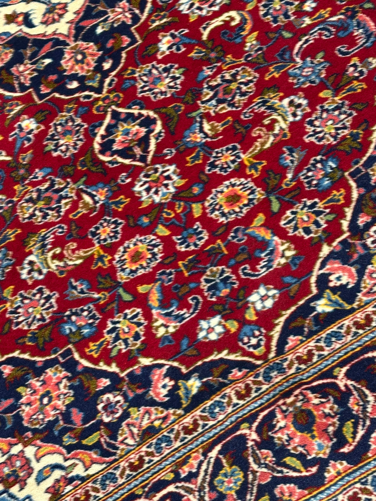 Orientteppich handgeknüpft Keschan Korkwolle 253x150 cm