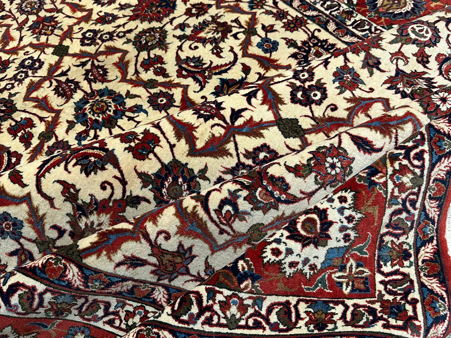 Semi AntikOrientteppich handgeknüpft Isfahan naturfarben 400x275 cm
