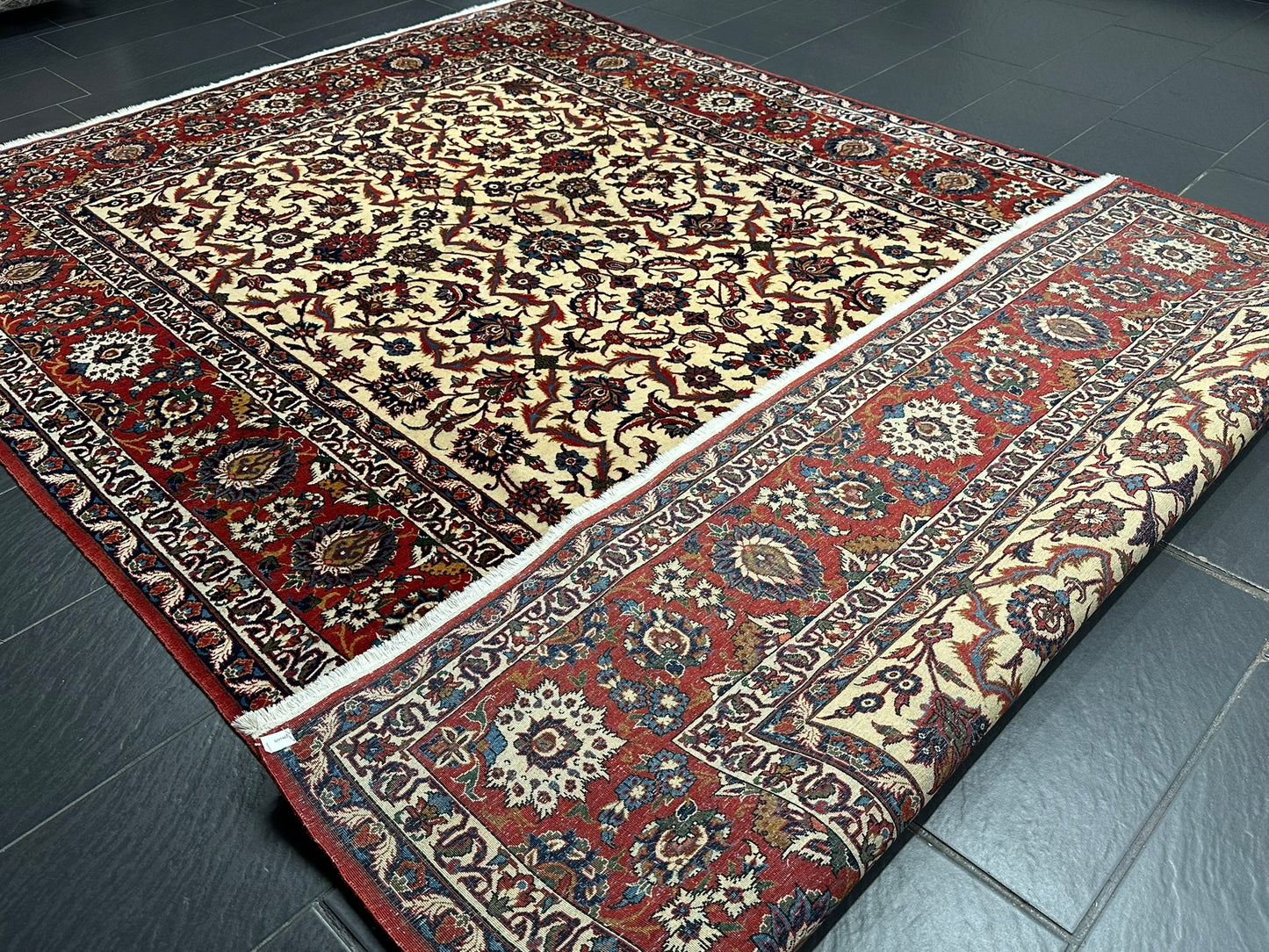 Semi AntikOrientteppich handgeknüpft Isfahan naturfarben 400x275 cm