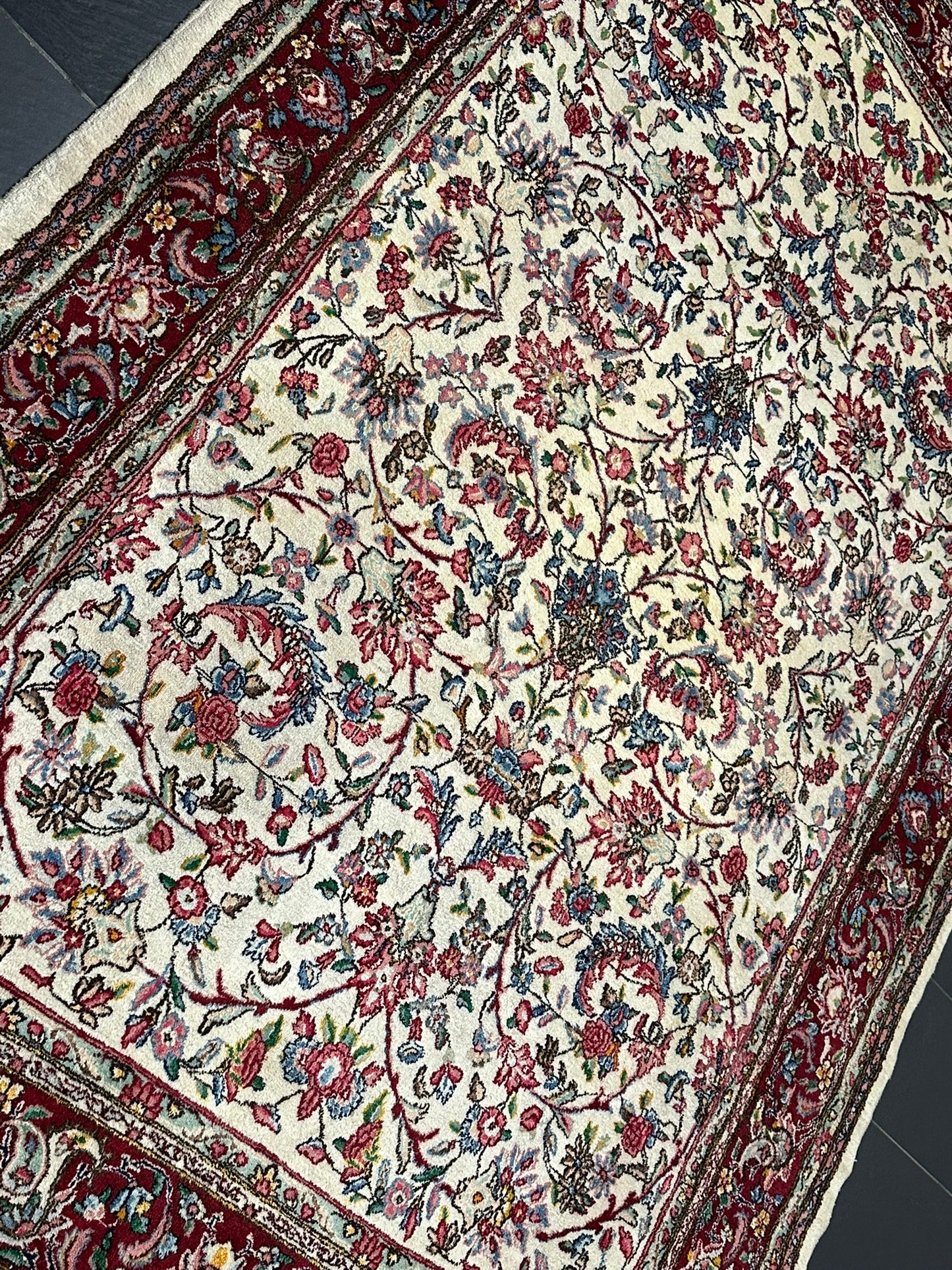 Orientteppich handgeknüpft Lawer Kirman 323x210 cm