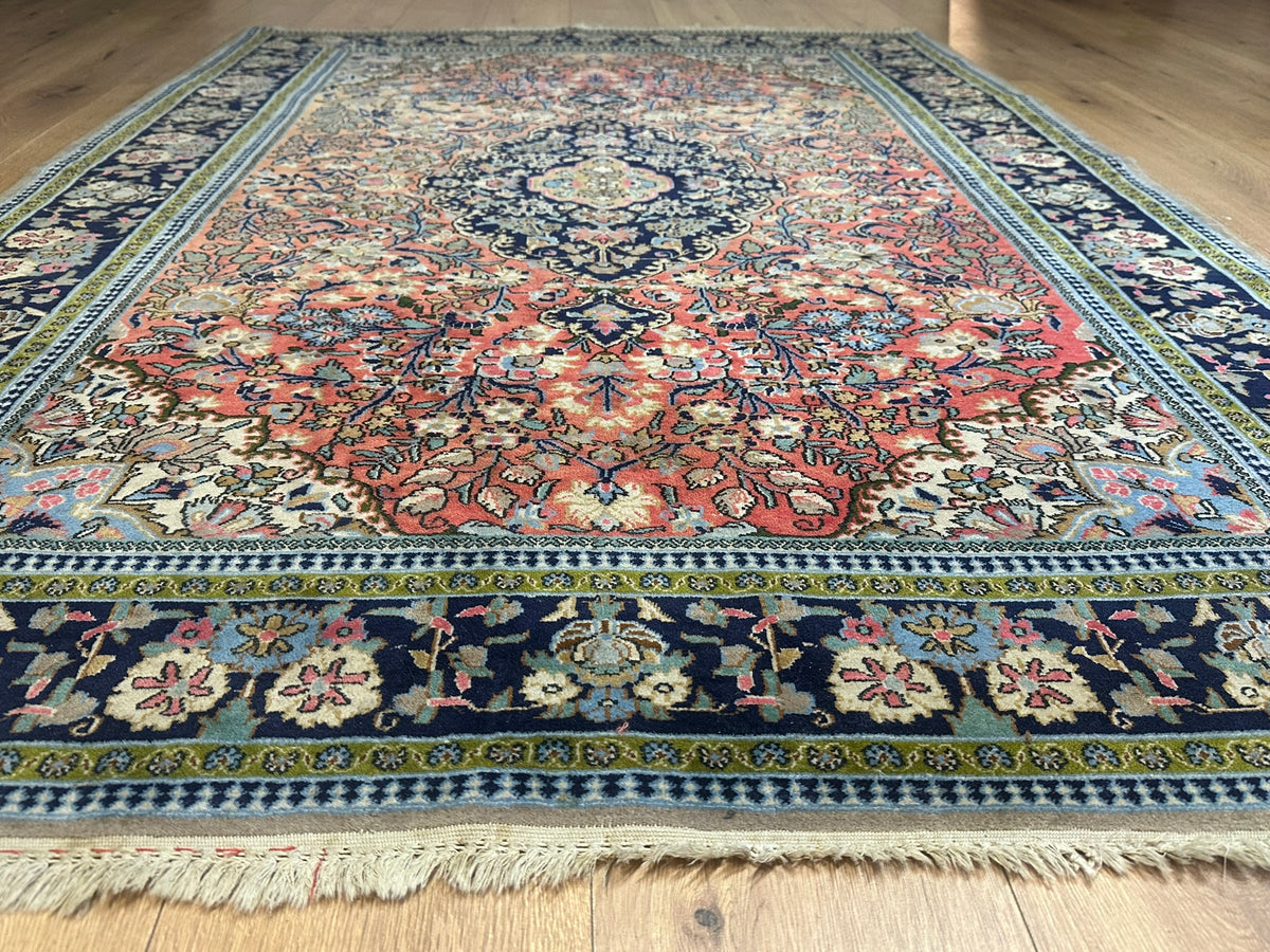Orientteppich handgeknüpft Ghom Korkwolle fein 210x147 cm