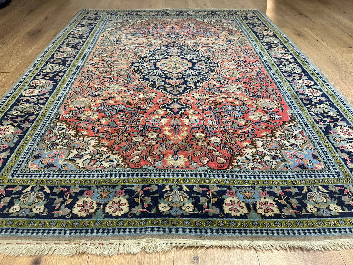 Orientteppich handgeknüpft Ghom Korkwolle fein 210x147 cm