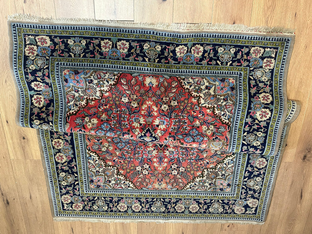 Orientteppich handgeknüpft Ghom Korkwolle fein 210x147 cm