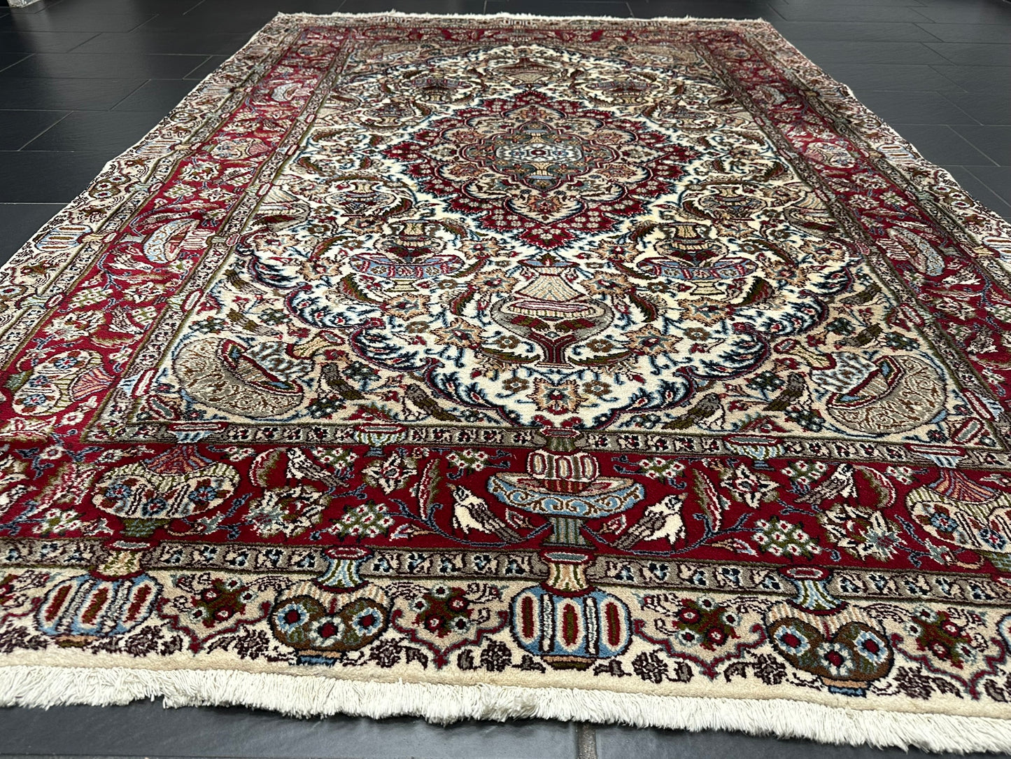 Orientteppich handgeknüpft Bilder vasen Kaschmar 290x200 cm