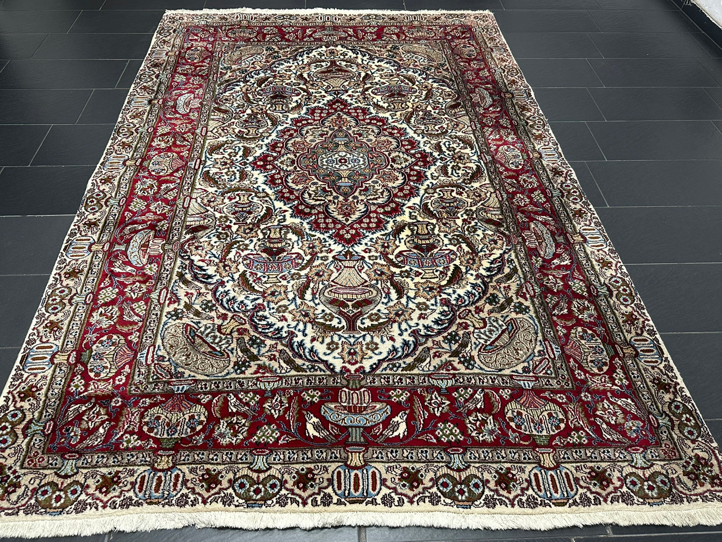 Orientteppich handgeknüpft Bilder vasen Kaschmar 290x200 cm