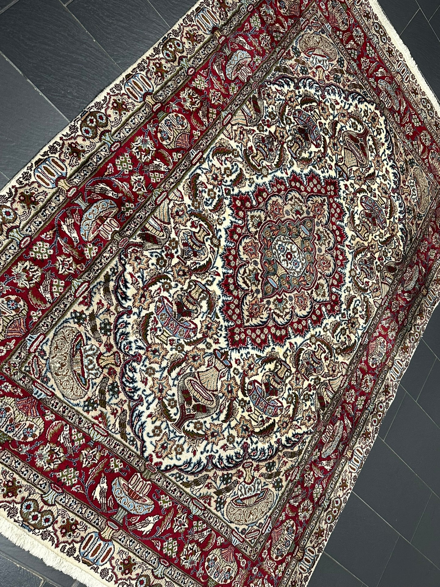 Orientteppich handgeknüpft Bilder vasen Kaschmar 290x200 cm