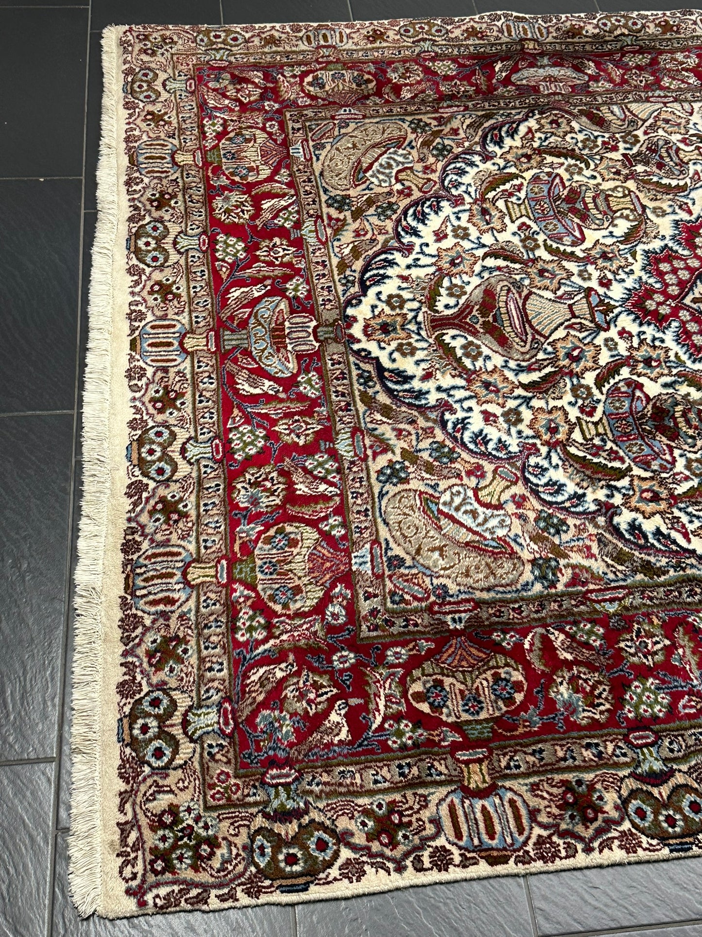 Orientteppich handgeknüpft Bilder vasen Kaschmar 290x200 cm