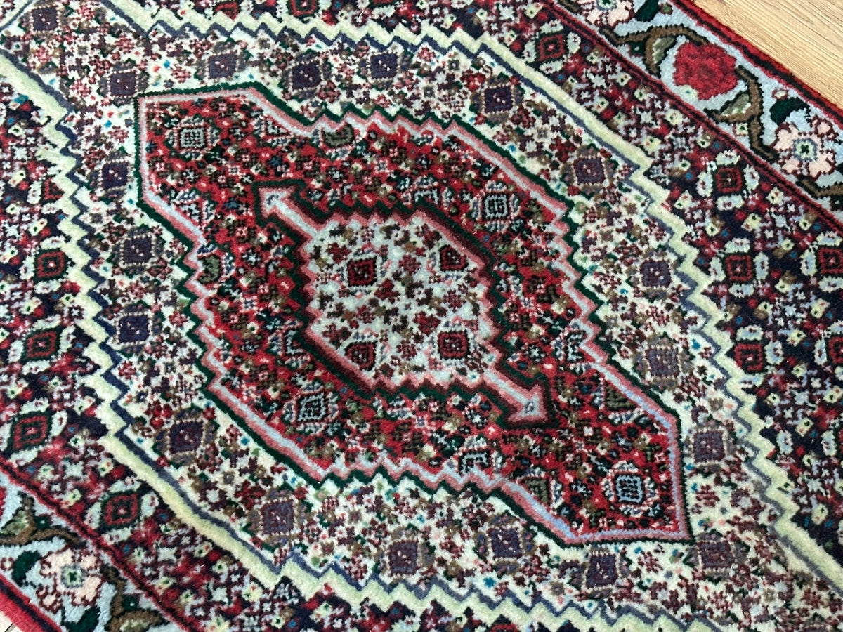 Orientteppich handgeknüpft Senneh Bidjar Wolle 110x74 cm