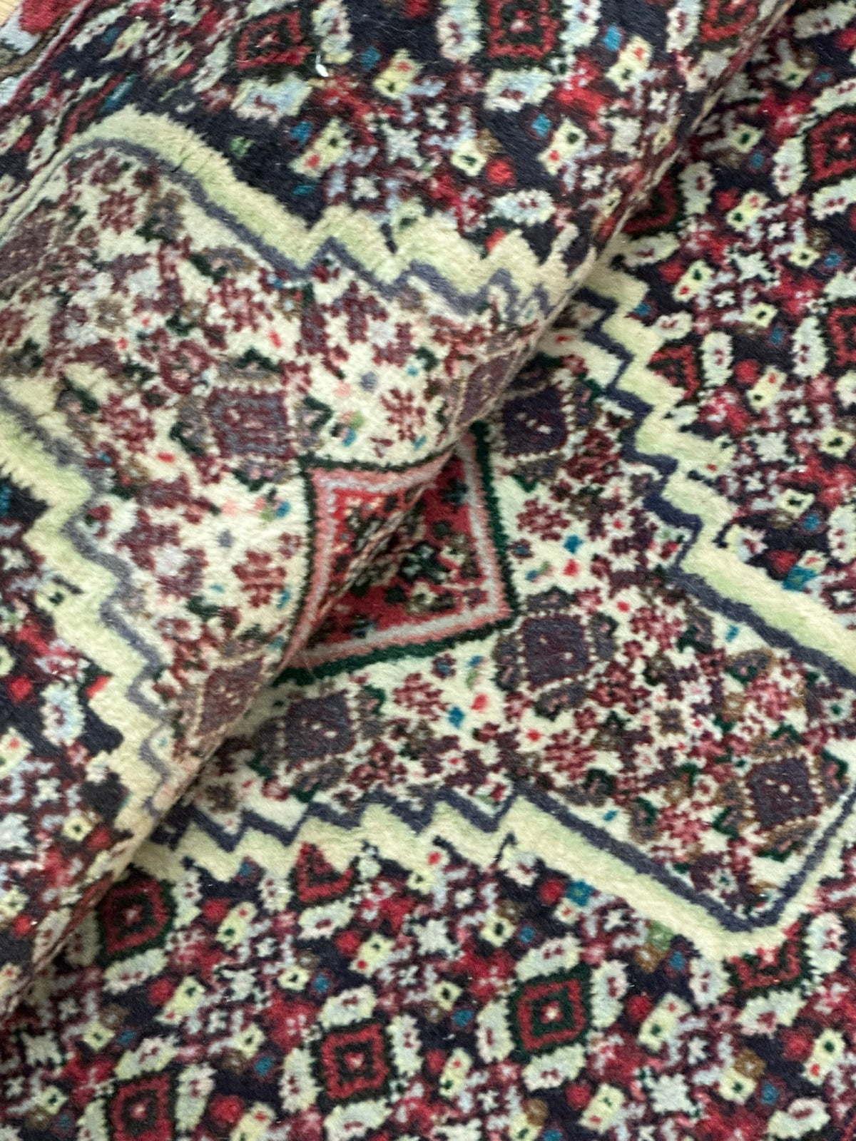 Orientteppich handgeknüpft Senneh Bidjar Wolle 110x74 cm
