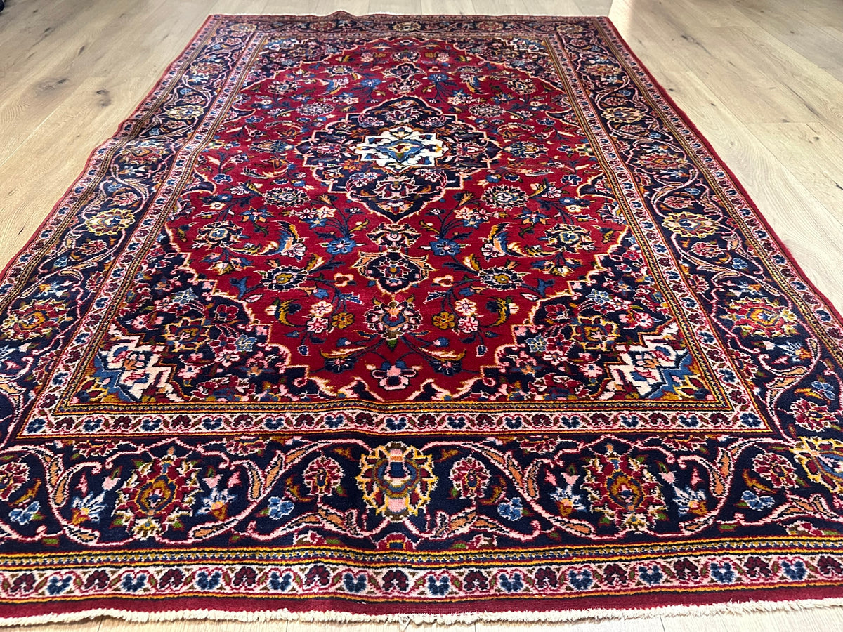Orientteppich handgeknüpft Keschan Korkwolle 224x140 cm