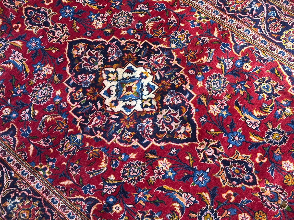 Orientteppich handgeknüpft Keschan Korkwolle 224x140 cm
