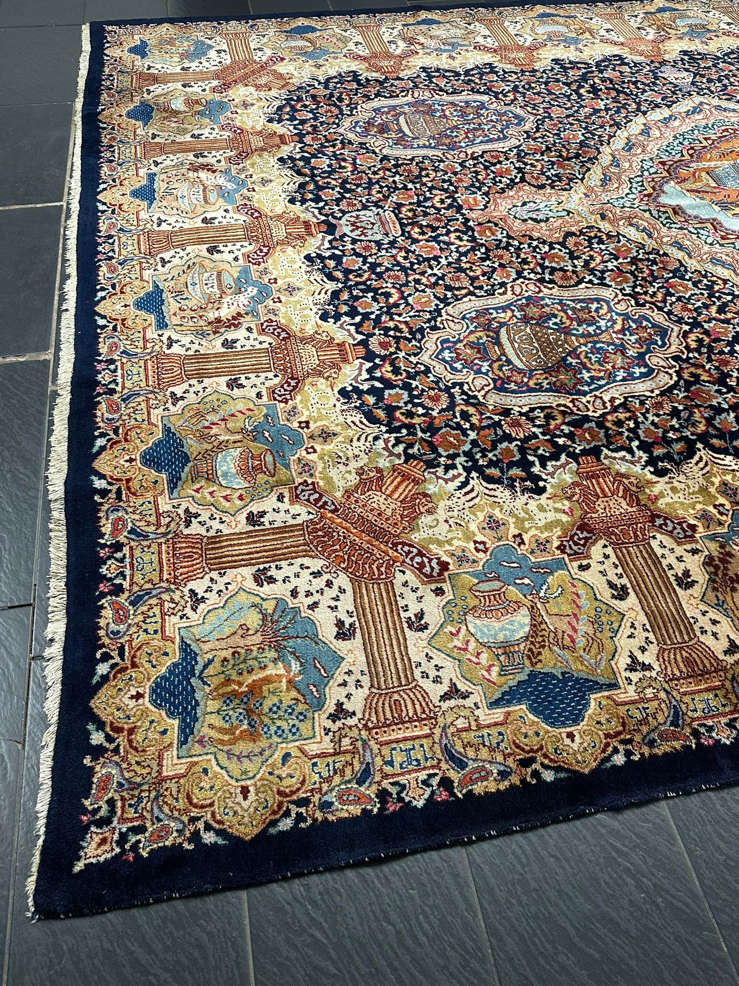 Orientteppich handgeknüpft Bilder Vasen  Kaschmar Unikat 390x295 cm