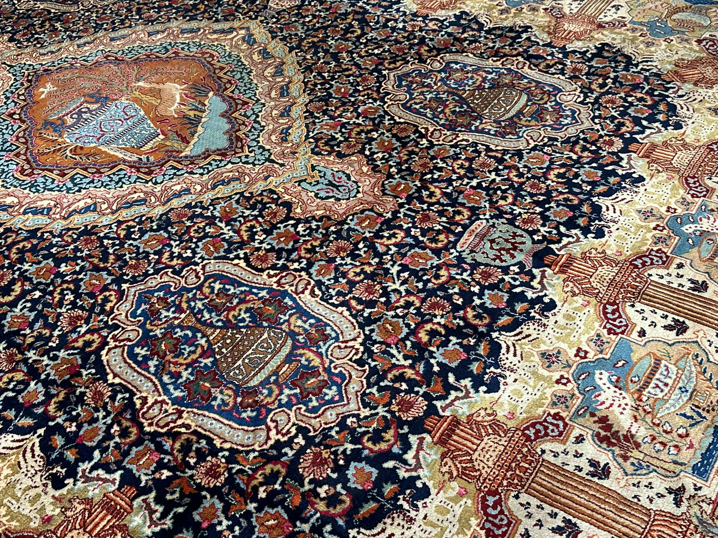 Orientteppich handgeknüpft Bilder Vasen  Kaschmar Unikat 390x295 cm