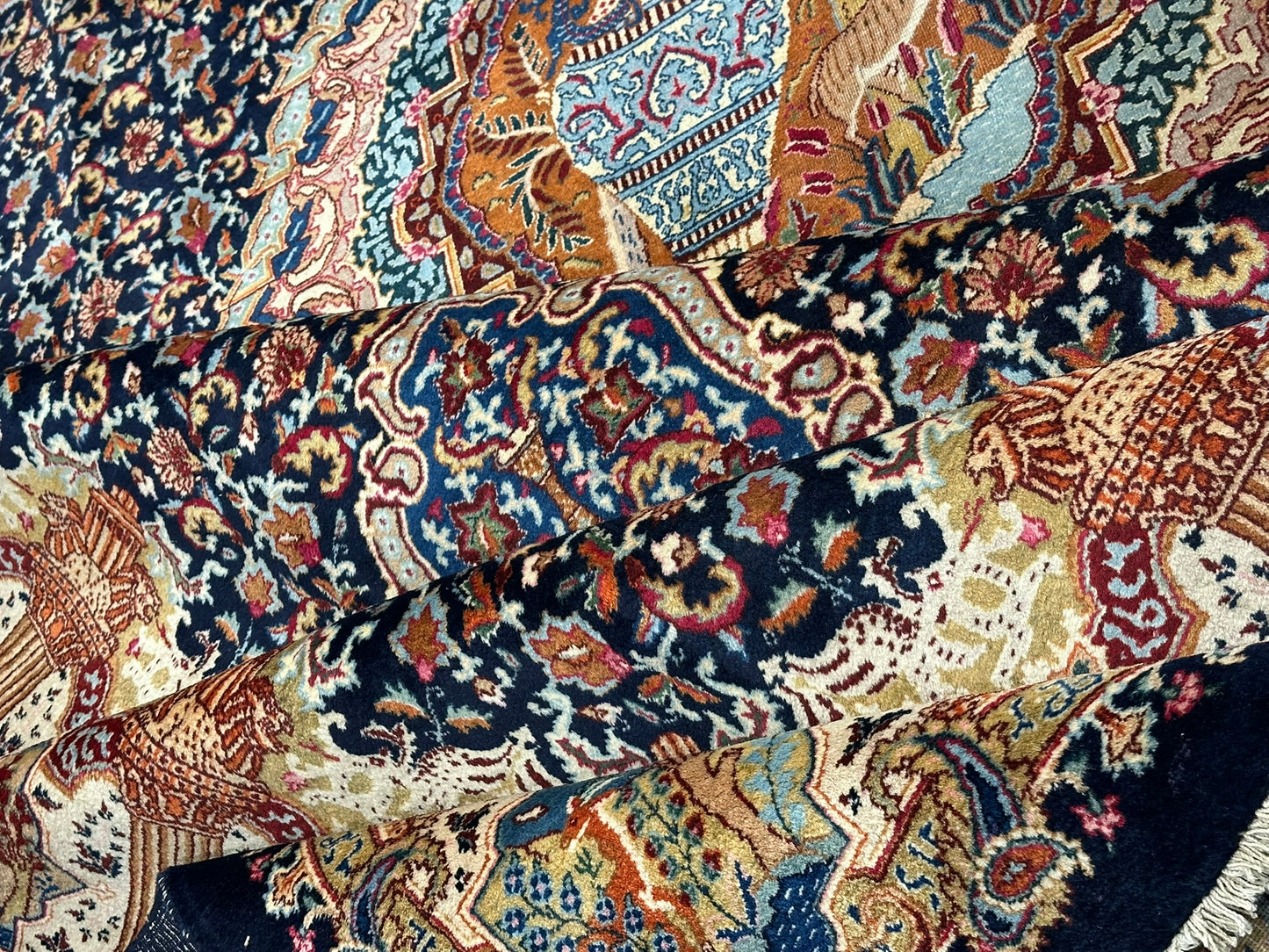 Orientteppich handgeknüpft Bilder Vasen  Kaschmar Unikat 390x295 cm