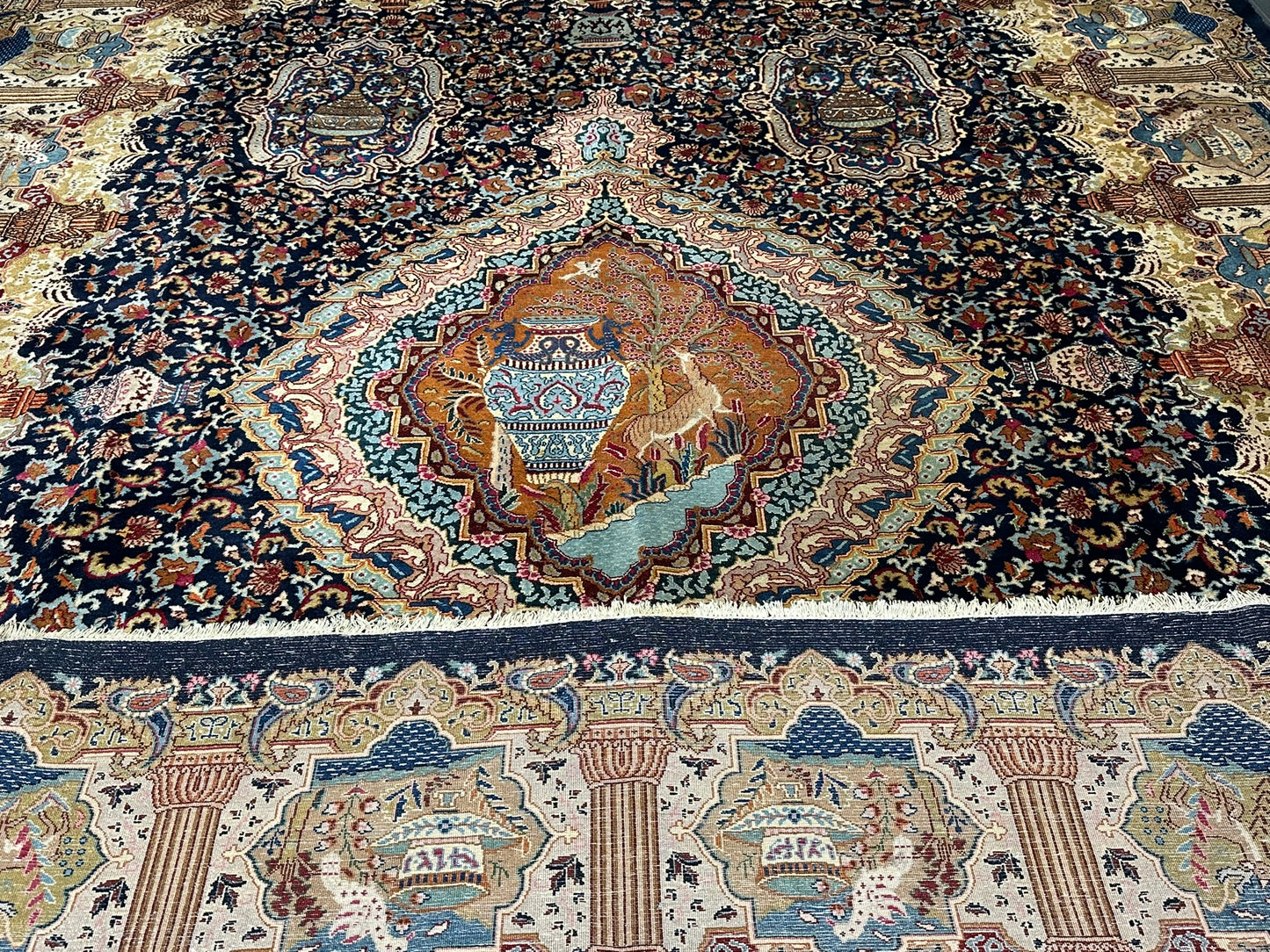 Orientteppich handgeknüpft Bilder Vasen  Kaschmar Unikat 390x295 cm