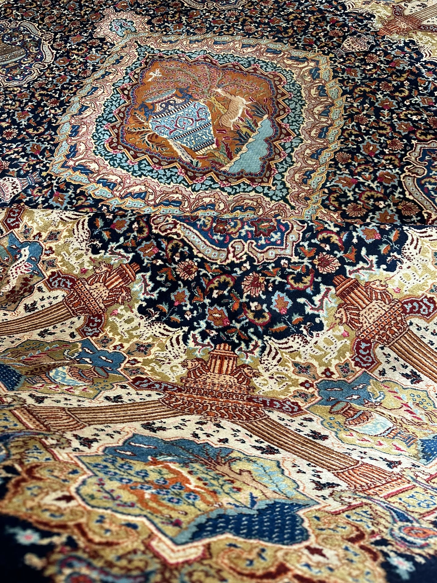 Orientteppich handgeknüpft Bilder Vasen  Kaschmar Unikat 390x295 cm