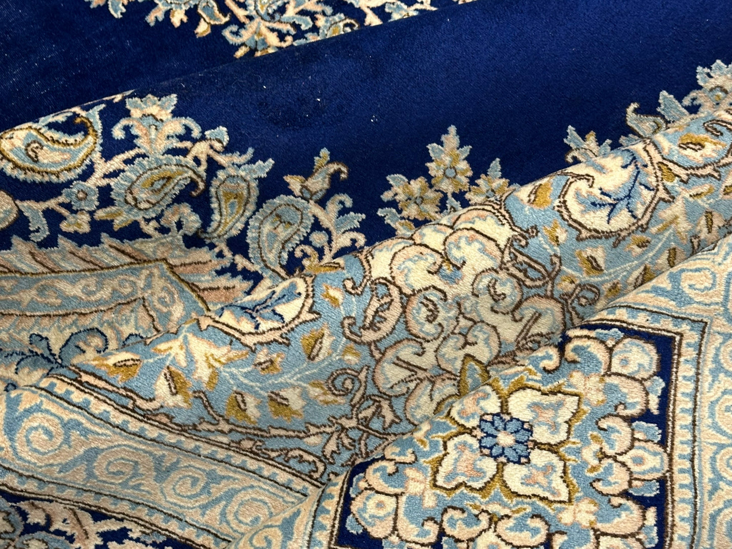 Orientteppich handgeknüpft Kirman Laver Spiegel Medaillon 383x278 cm