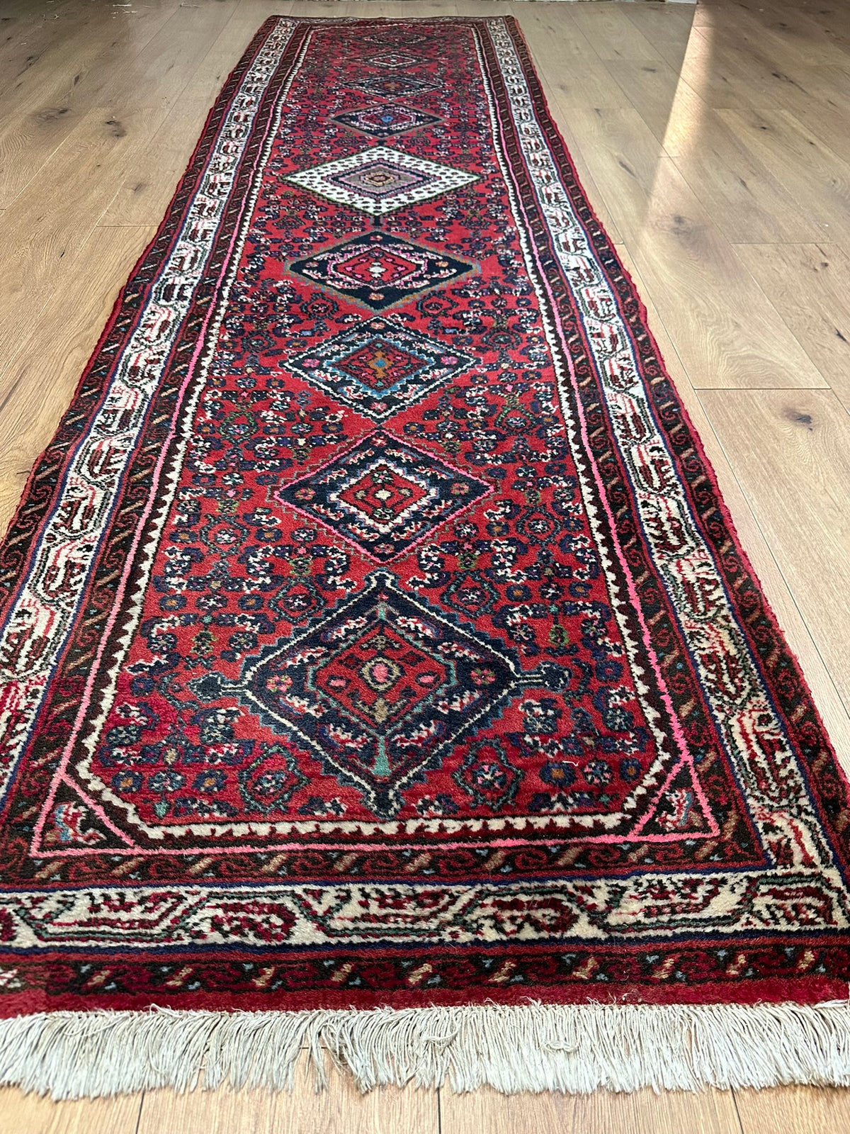 Orientteppich handgeknüpft Hamadan Läufer 310x85 cm