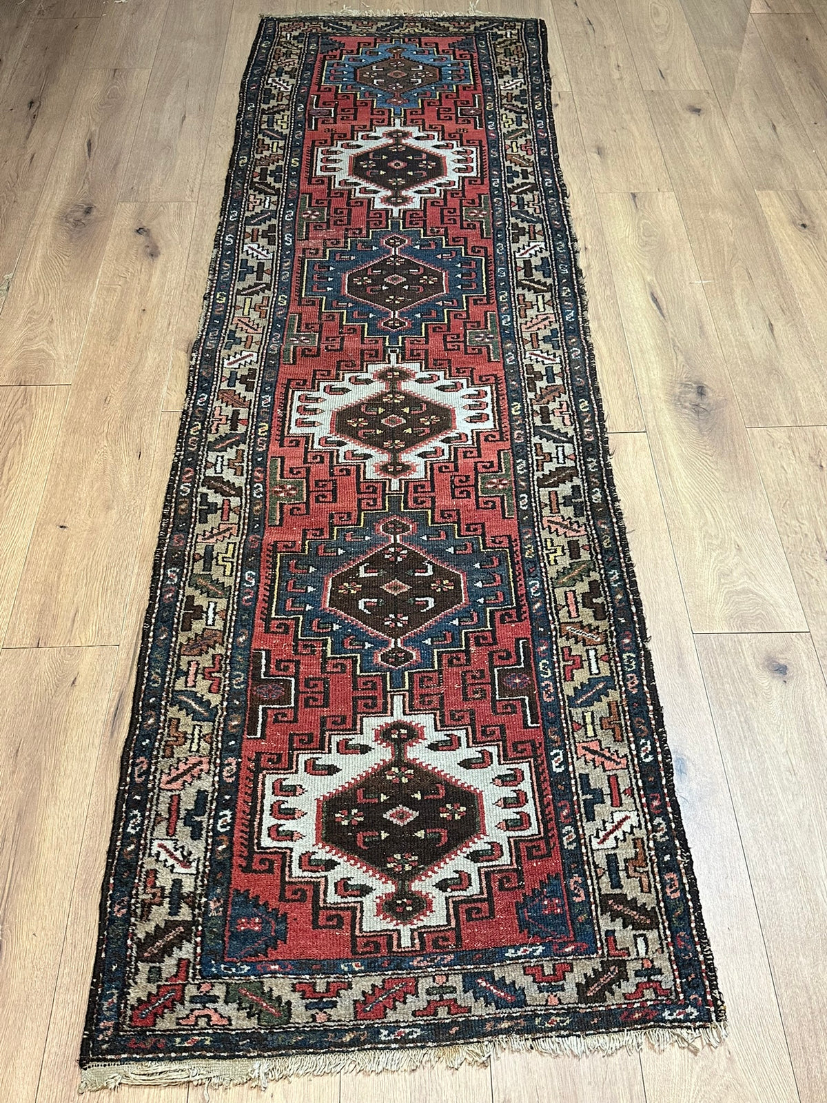 Antiker  Orientteppich handgeknüpft Kazak Läufer selten 290x84 cm
