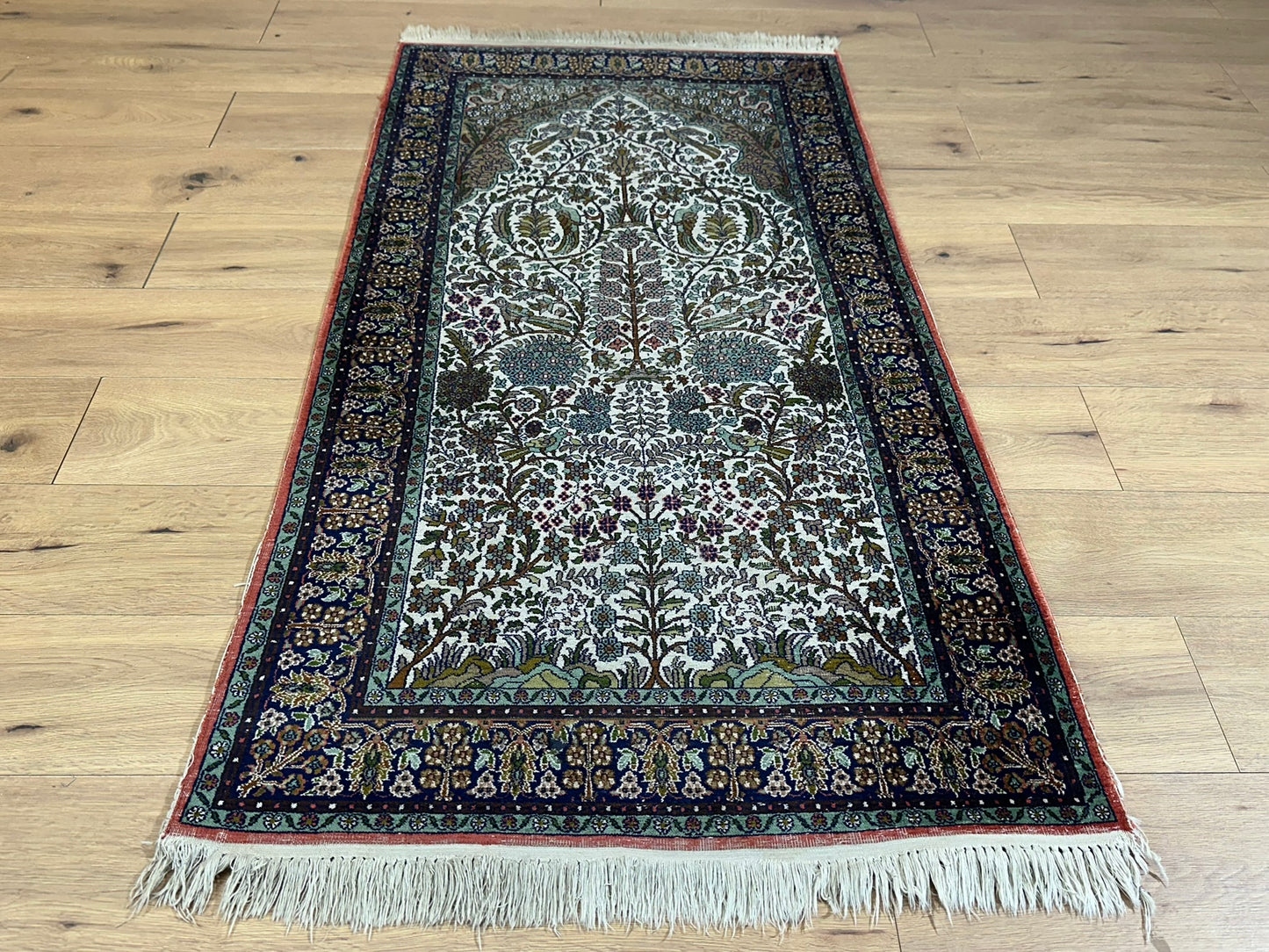Orientteppich handgeknüpft Kaschmir Seide Lebensbaum 166x86 cm