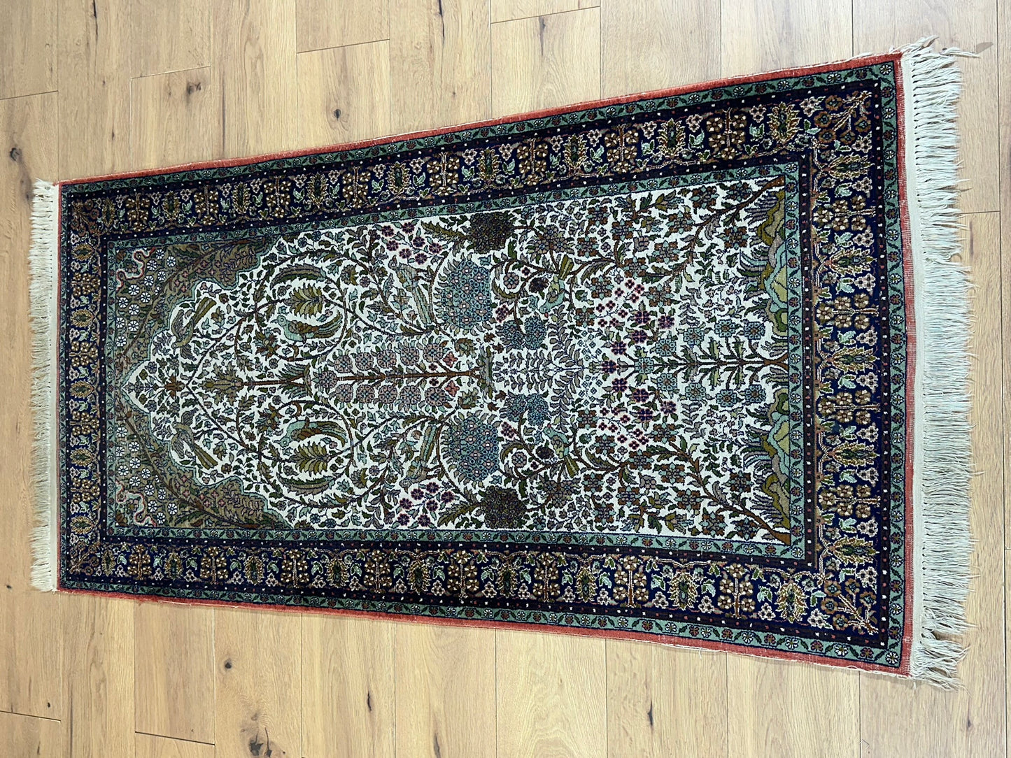 Orientteppich handgeknüpft Kaschmir Seide Lebensbaum 166x86 cm