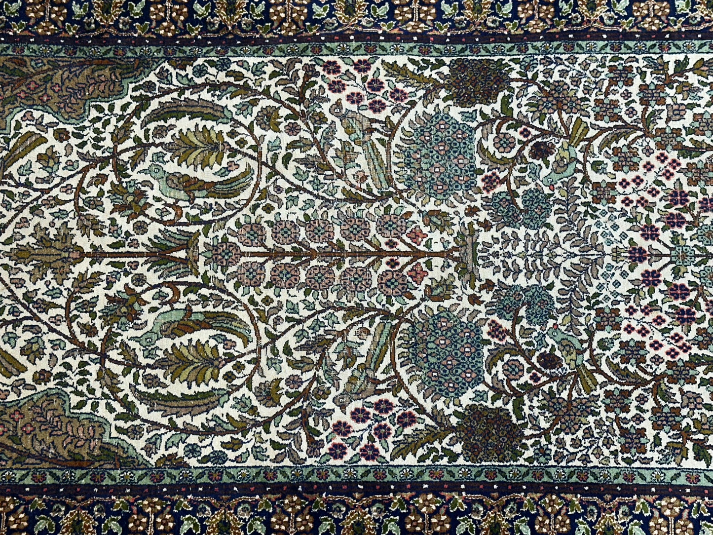 Orientteppich handgeknüpft Kaschmir Seide Lebensbaum 166x86 cm