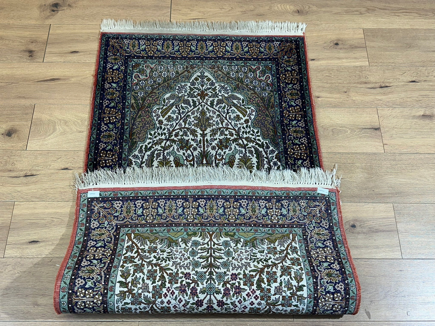 Orientteppich handgeknüpft Kaschmir Seide Lebensbaum 166x86 cm